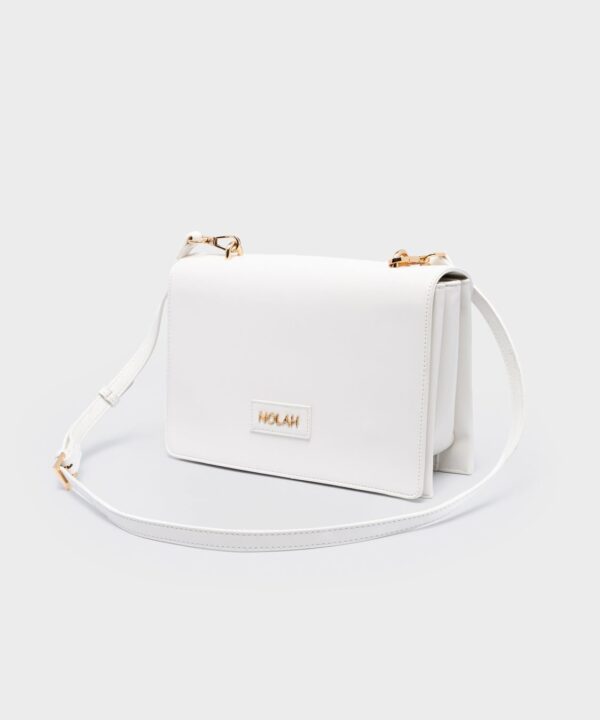 Artemis White