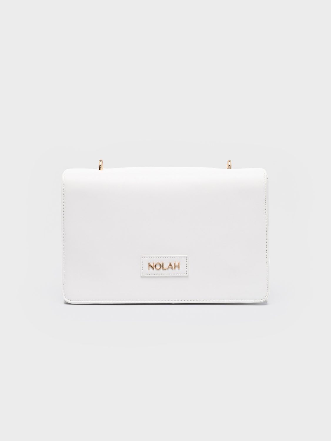 Artemis White - Image 2