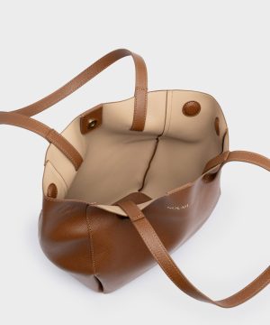 Alternative view of Bree Brown