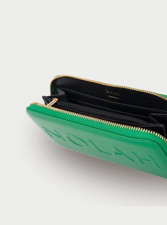 Alternative view of Neon Green