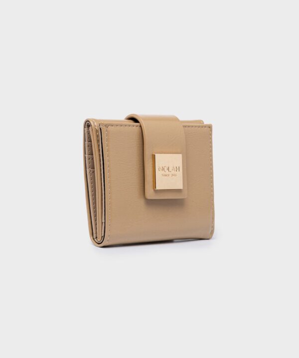 Alternative view of Lana Beige