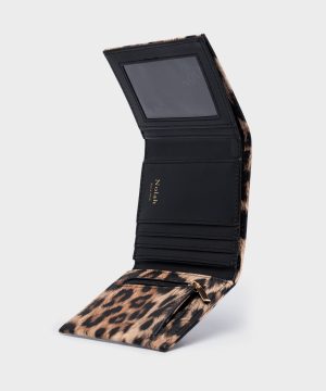 Alternative view of Lana Brown Leopard