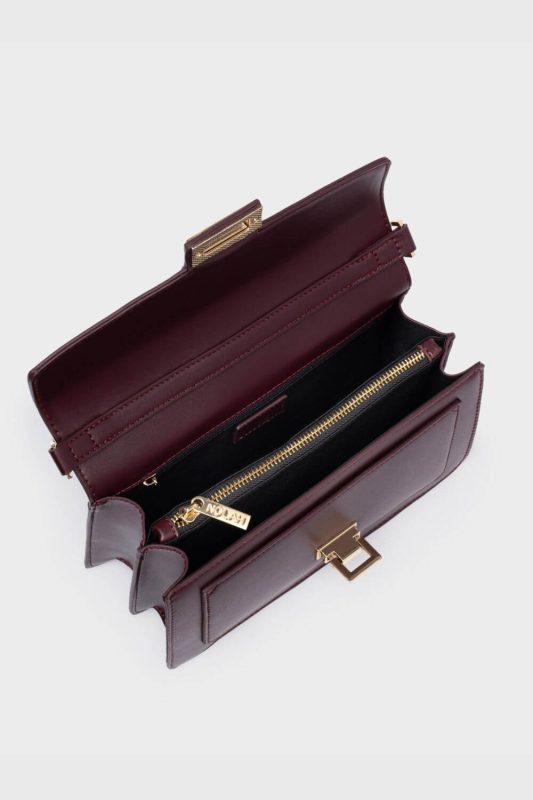 Danny Burgundy - Image 5