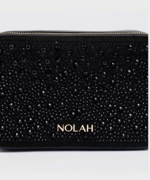 Alternative view of Clementine Black