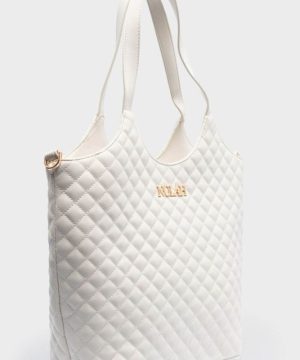 Alternative view of Deniz White