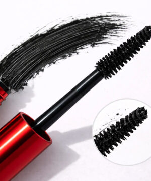 Alternative view of Delusion Mascara