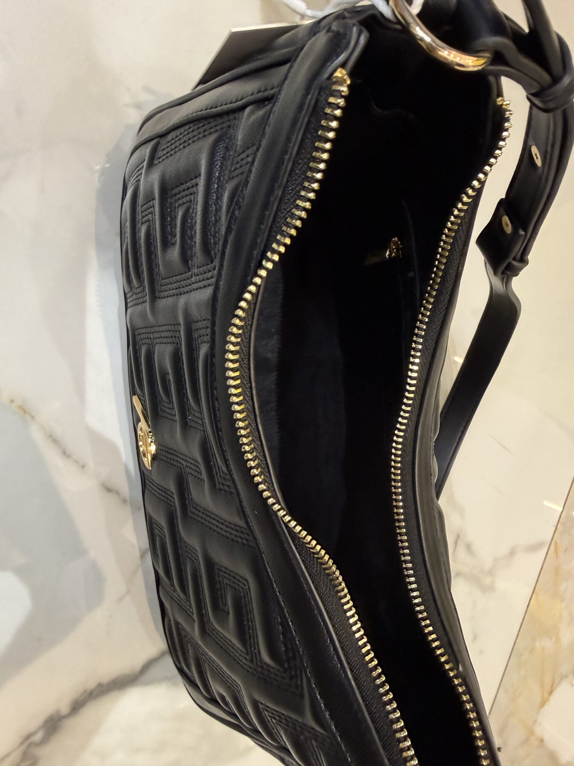 Τσάντα μαύρη ώμου - Ari Georgio - Image 2