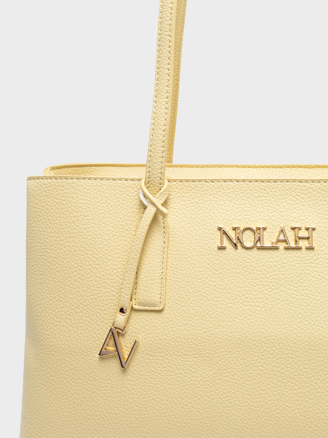 Valia Banana Yellow - Image 4