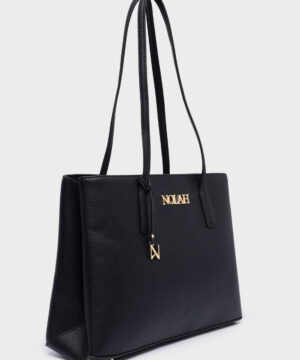 Alternative view of Valia Black