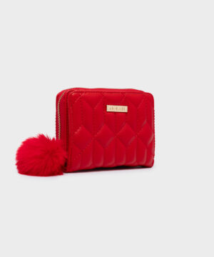 Alternative view of Winnie Red