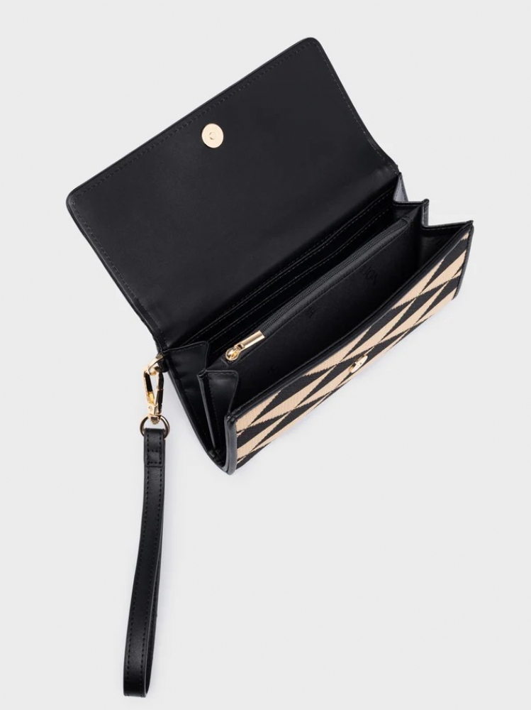 Romvous Beige - Black - Image 3